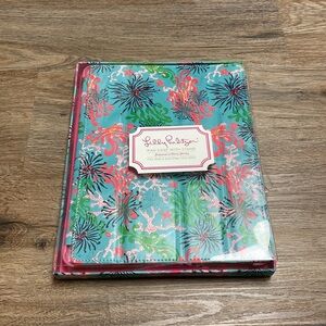 NWT Lilly Pulitzer iPad Case with Stand in Dirty Shirley